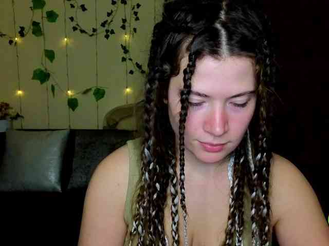 Aliciafolow009 webcam