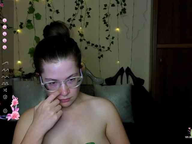 Aliciafolow009 webcam