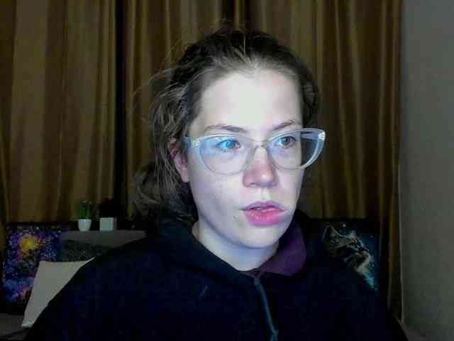 Aliciafolow009 webcam