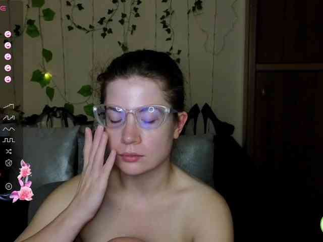 Aliciafolow009 webcam
