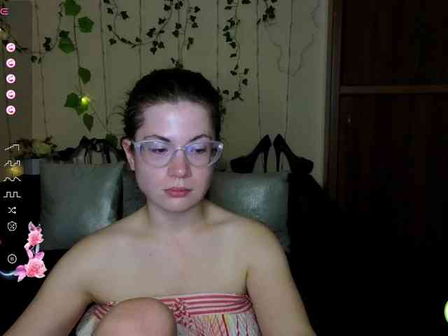 Aliciafolow009 webcam