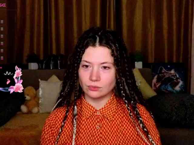 Aliciafolow009 webcam