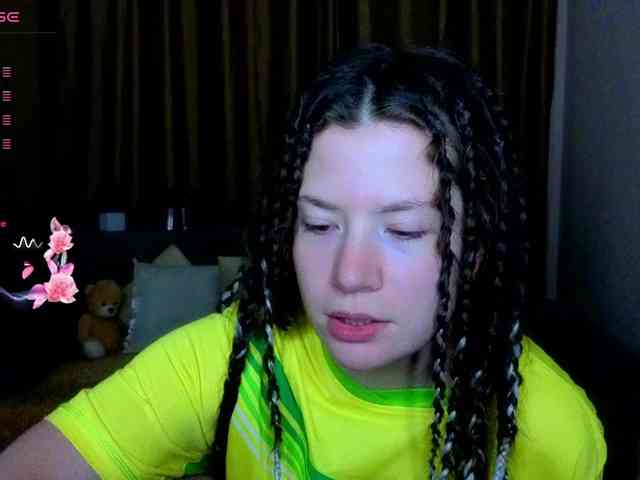 Aliciafolow009 webcam