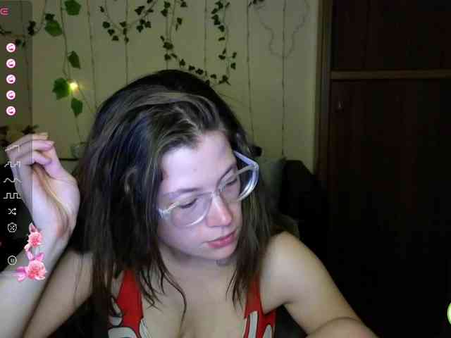 Aliciafolow009 webcam