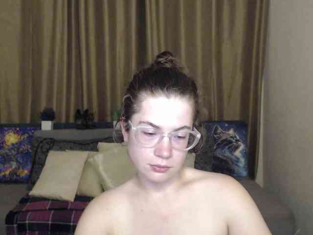 Aliciafolow009 webcam