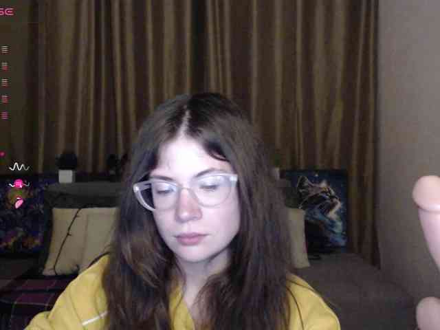 Aliciafolow009 webcam