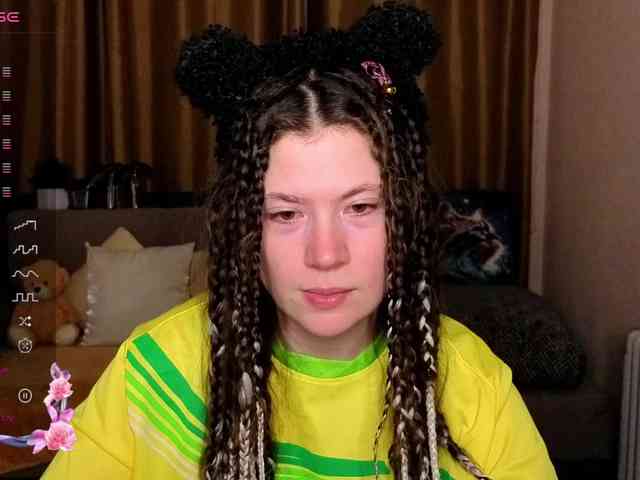 Aliciafolow009 webcam