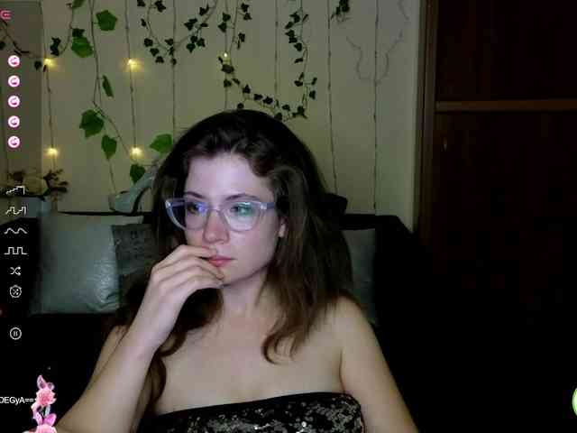 Aliciafolow009 webcam