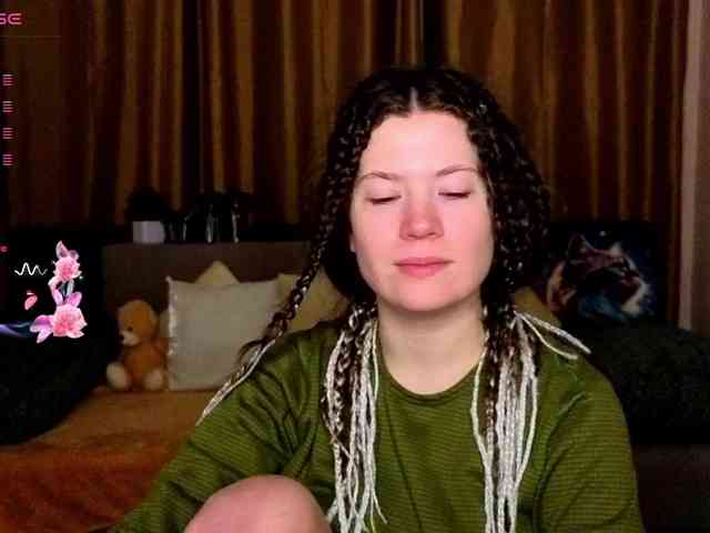 Aliciafolow009 webcam