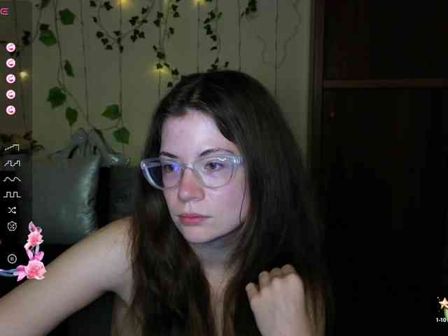 Aliciafolow009 webcam