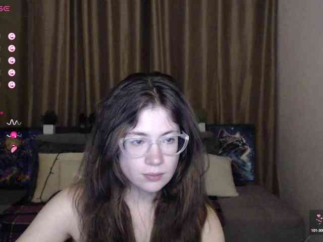 Aliciafolow009 webcam