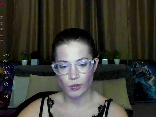 Aliciafolow009 webcam