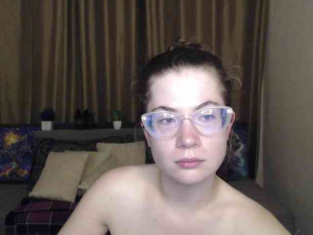 Aliciafolow009 webcam