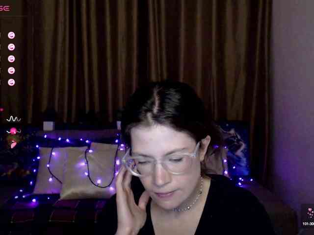 Aliciafolow009 webcam