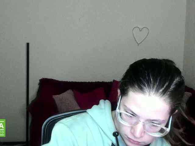 Aliciafolow009 webcam