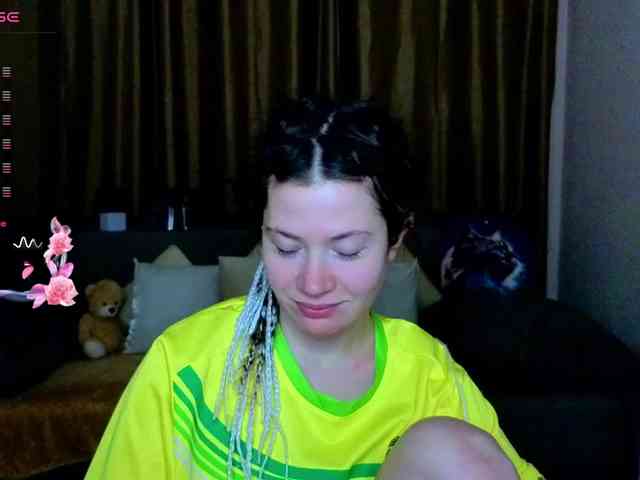 Aliciafolow009 webcam