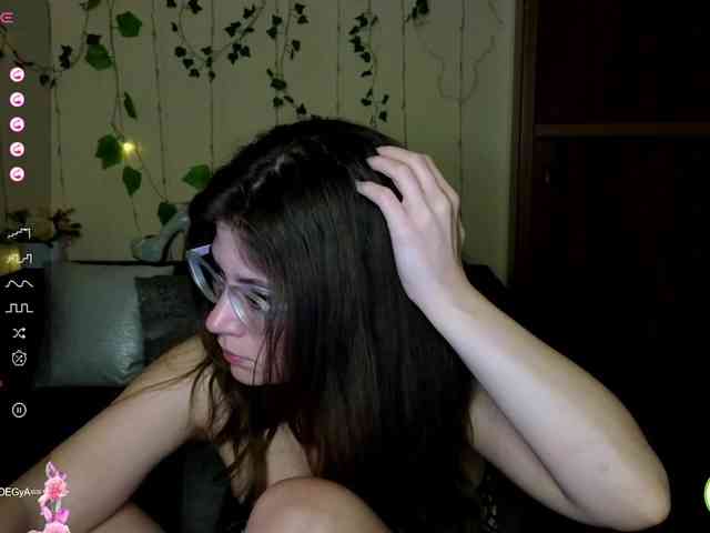 Aliciafolow009 webcam