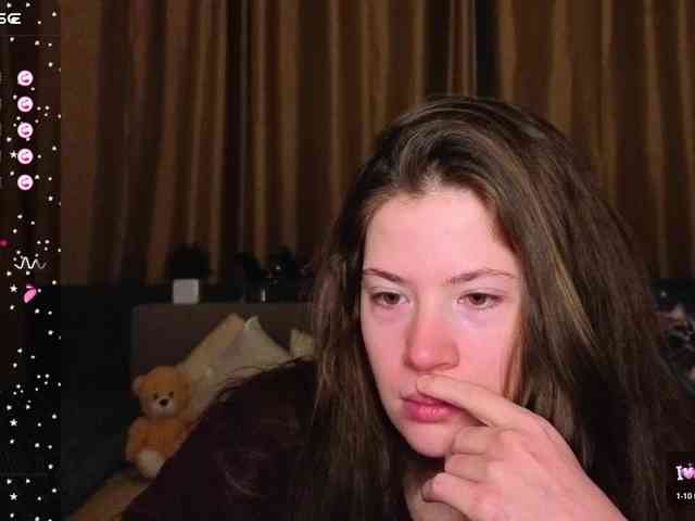 Aliciafolow009 webcam