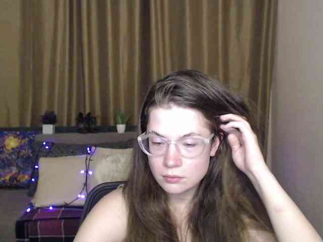 Aliciafolow009 webcam