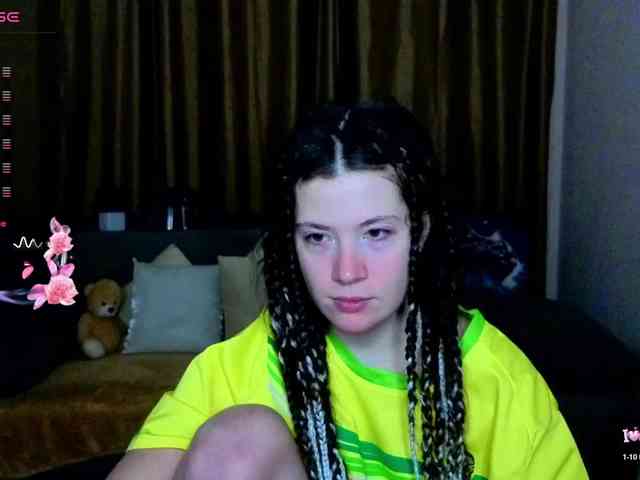 Aliciafolow009 webcam