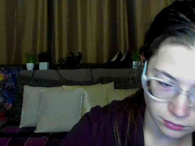 Aliciafolow009 webcam