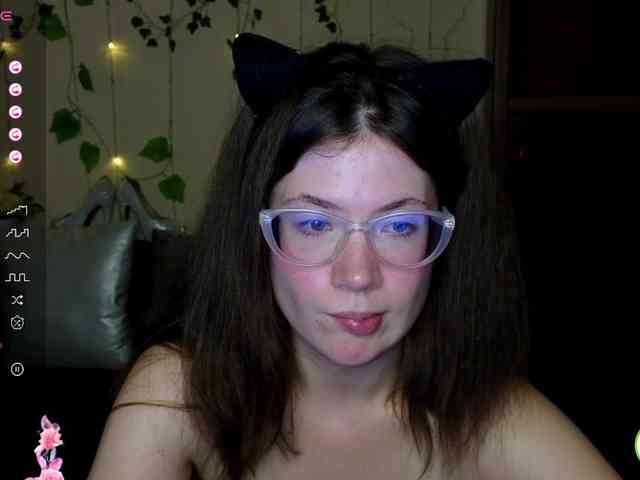 Aliciafolow009 webcam