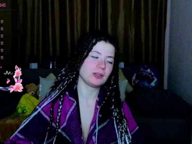 Aliciafolow009 webcam