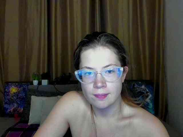 Aliciafolow009 webcam