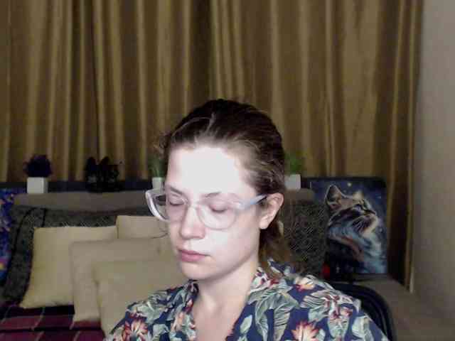 Aliciafolow009 webcam