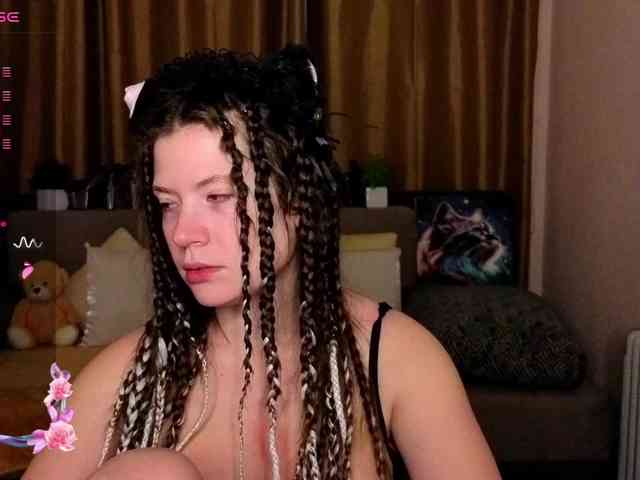 Aliciafolow009 webcam