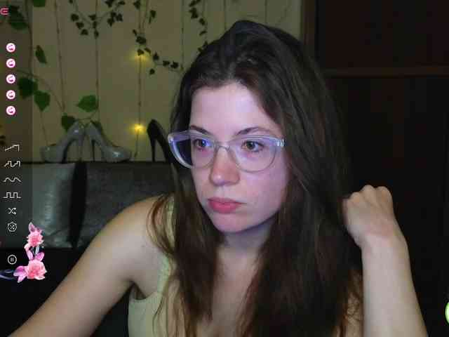 Aliciafolow009 webcam