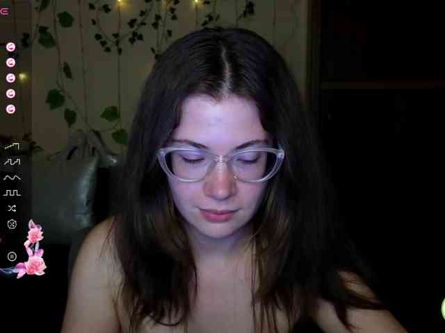 Aliciafolow009 webcam