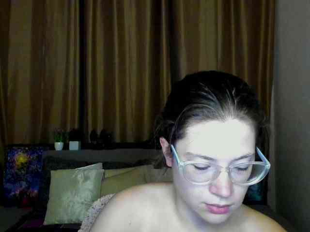 Aliciafolow009 webcam