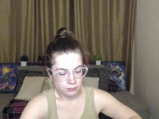Aliciafolow009 webcam