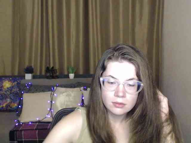Aliciafolow009 webcam
