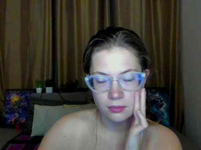 Aliciafolow009 webcam