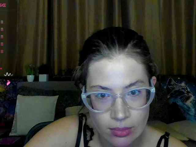 Aliciafolow009 webcam