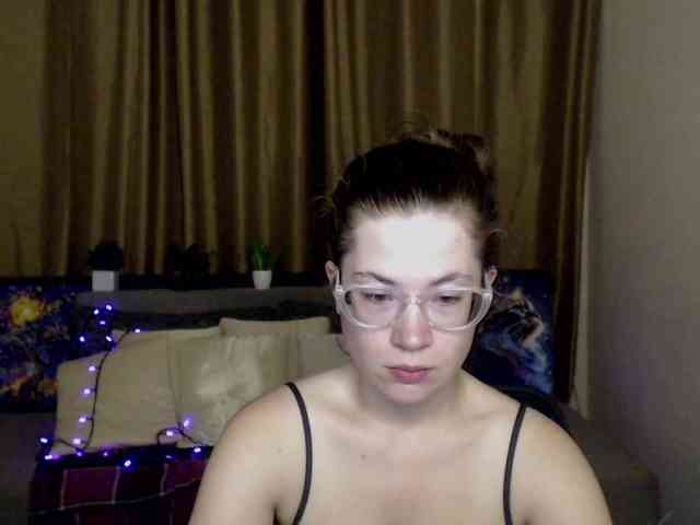 Aliciafolow009 webcam