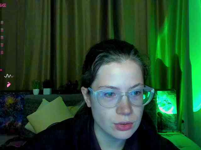 Aliciafolow009 webcam