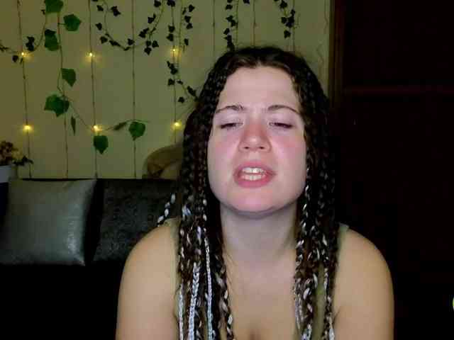 Aliciafolow009 webcam