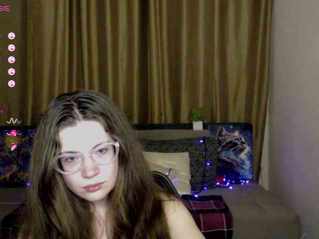 Aliciafolow009 webcam