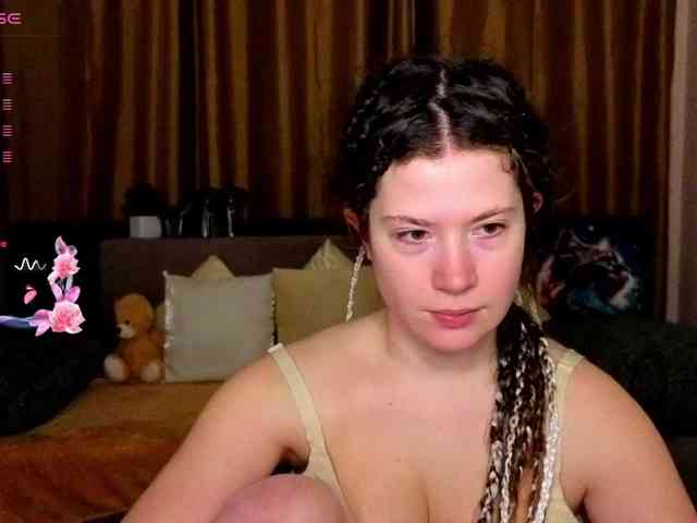 Aliciafolow009 webcam