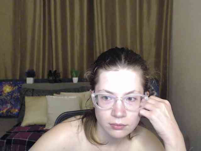 Aliciafolow009 webcam