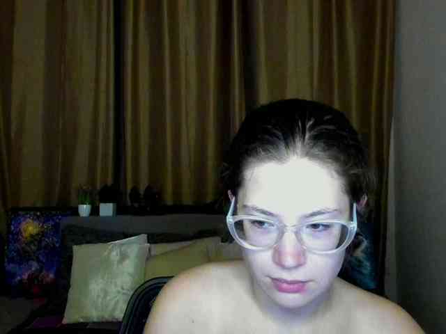 Aliciafolow009 webcam