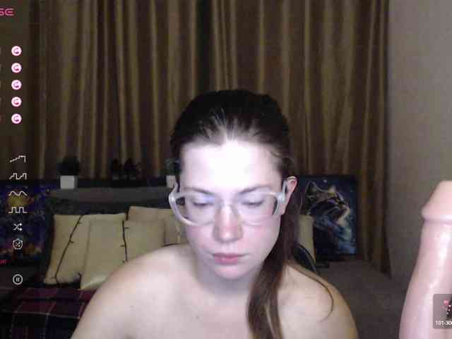 Aliciafolow009 webcam