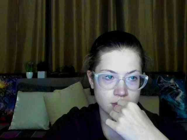 Aliciafolow009 webcam