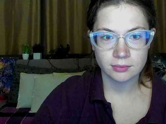 Aliciafolow009 webcam