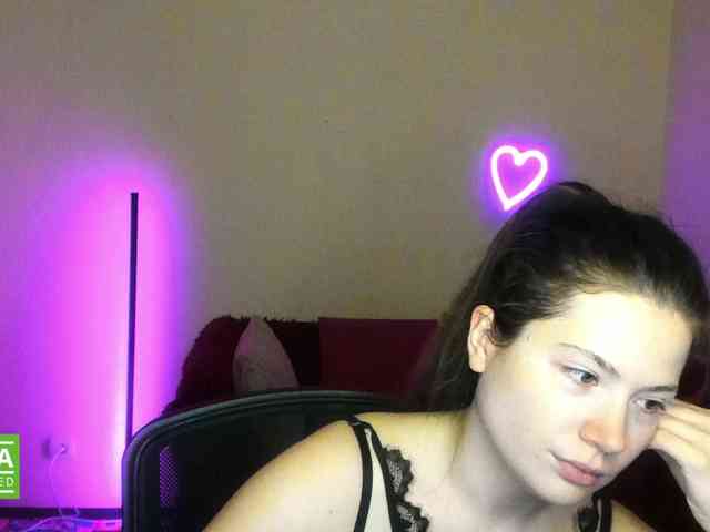 Aliciafolow009 webcam