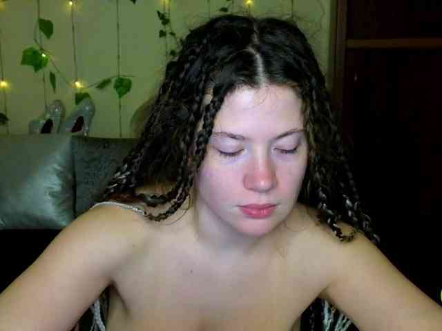 Aliciafolow009 Live Webcam on BongaCams