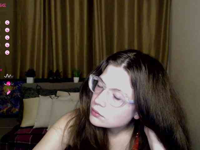 Aliciafolow009 webcam